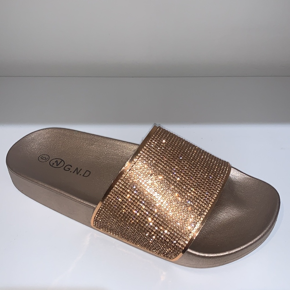 SPARKLY RHINESTONE ROSE GOLD SLIDES